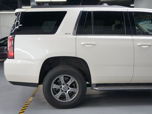 Used 2015 GMC Yukon SLT w/ Open Road Package image 38
