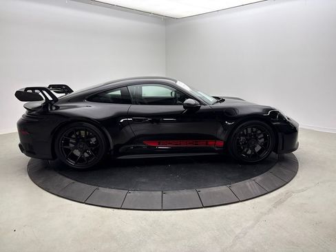Certified 2025 Porsche 911 GT3 RWD image 8