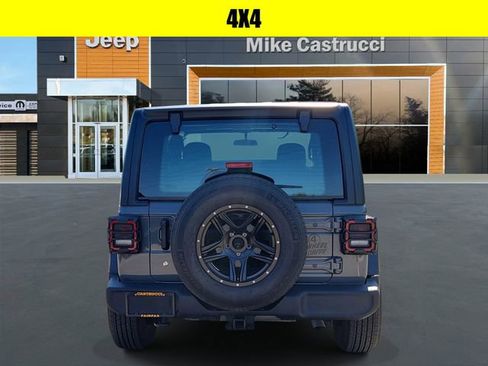 Used 2023 Jeep Wrangler Sport AWD/4WD image 5