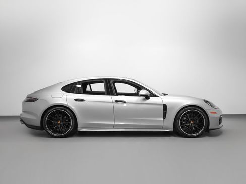 Certified 2023 Porsche Panamera 4 Platinum Edition AWD/4WD image 13