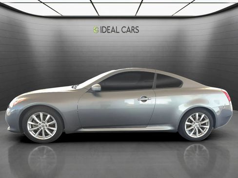 Used 2015 INFINITI Q60 Journey w/ Premium Package RWD image 2