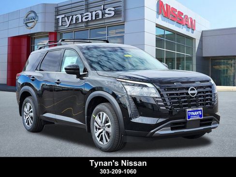 New 2026 Nissan Pathfinder SL image 1