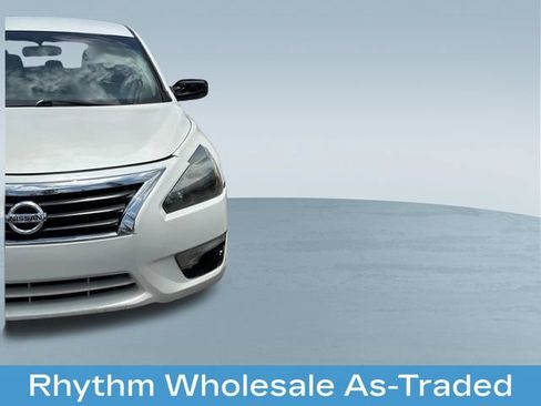 Used 2014 Nissan Altima 2.5 SV FWD image 33