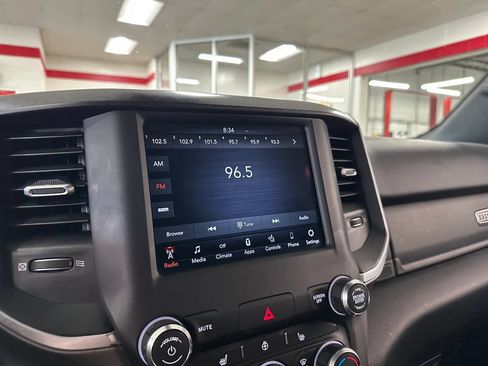 Certified 2019 RAM 1500 Big Horn AWD/4WD image 23
