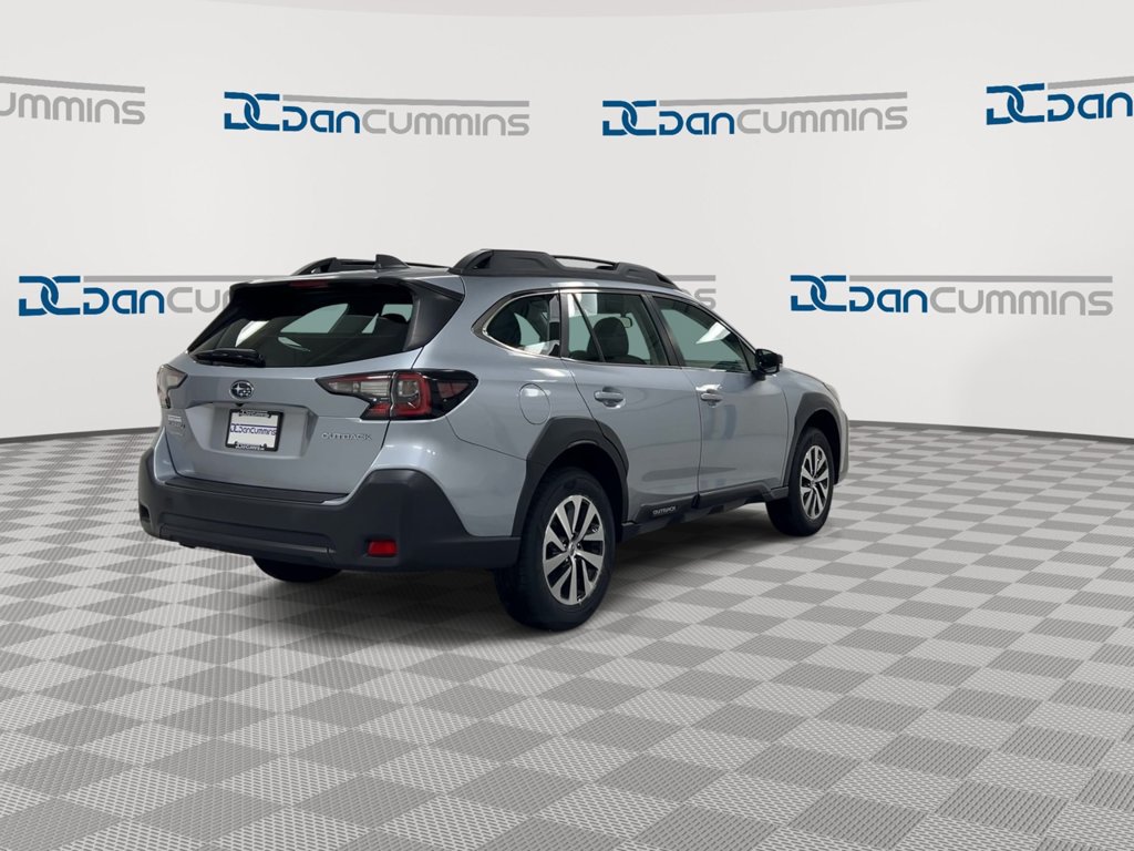 Used 2024 Subaru Outback AWD/4WD image 8