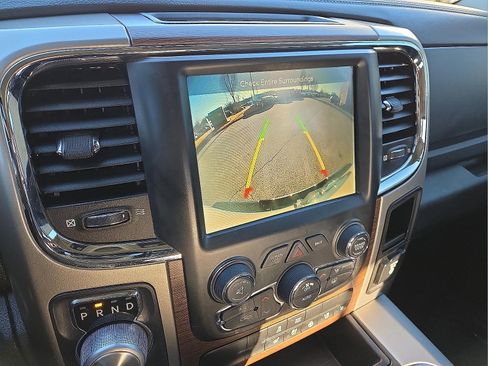 Used 2017 RAM 1500 Laramie w/ Convenience Group image 17