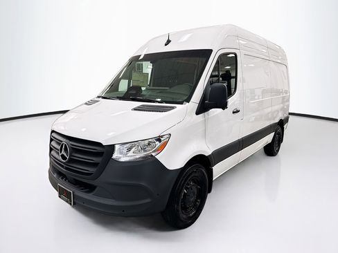 New 2026 Mercedes-Benz Sprinter 2500 image 3