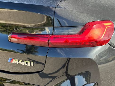 Used 2023 BMW X4 M40i w/ Shadowloine Package AWD/4WD image 34