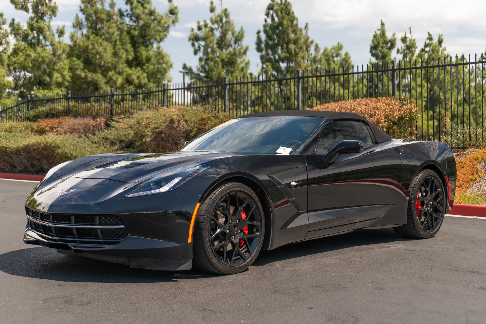 Used 2019 Chevrolet Corvette Stingray Convertible w/ 1LT RWD image 5