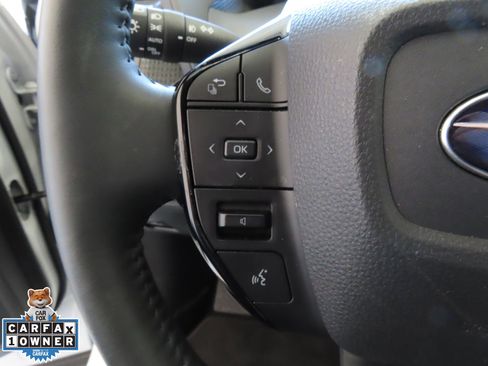 Certified 2025 Subaru Solterra Limited image 15