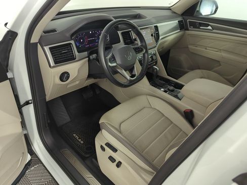 Used 2021 Volkswagen Atlas SEL Premium AWD/4WD image 10