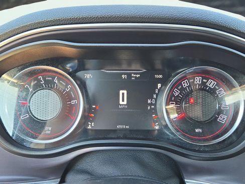 Used 2022 Dodge Challenger GT image 24