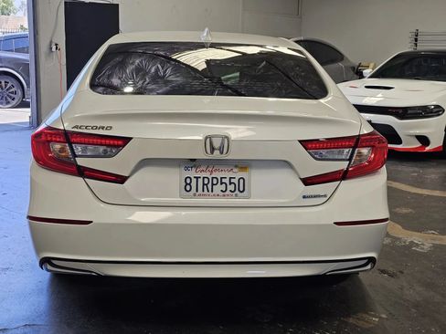 Used 2020 Honda Accord Hybrid image 3