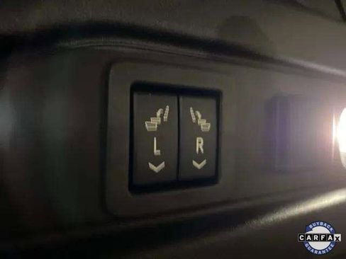 Used 2023 Cadillac Lyriq 2WD image 92