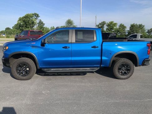 Used 2023 Chevrolet Silverado 1500 ZR2 w/ Technology Package image 9