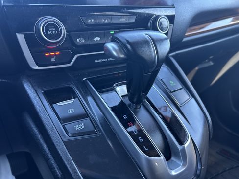 Used 2019 Honda CR-V Touring image 19
