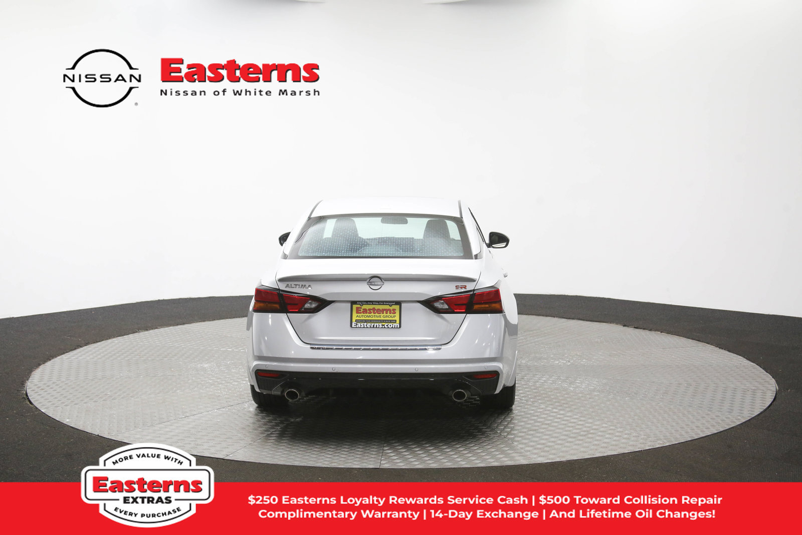 Used 2023 Nissan Altima 2.5 SR w/ SR Premium Package FWD image 37