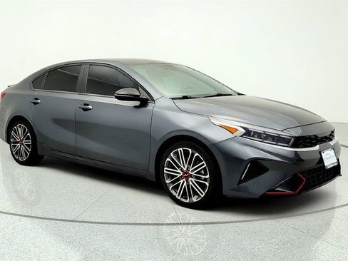 Used 2022 Kia Forte GT FWD image 3