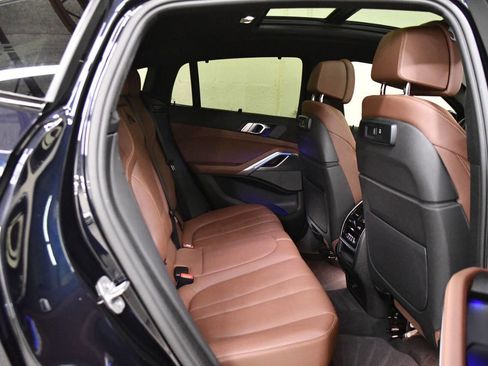 Used 2021 BMW X6 M50i w/ Premium Package image 16