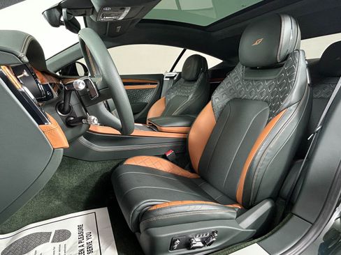 Used 2024 Bentley Continental GT Azure image 18