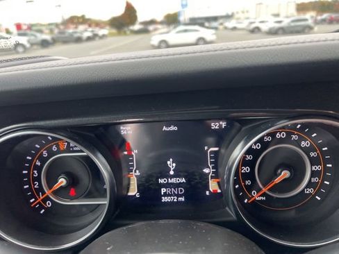 Used 2021 Jeep Wrangler Unlimited Sahara image 15