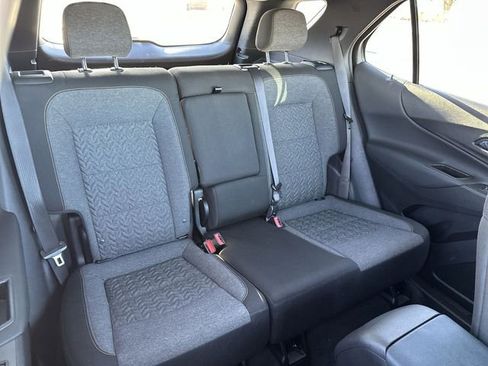 Used 2024 Chevrolet Equinox LT image 27