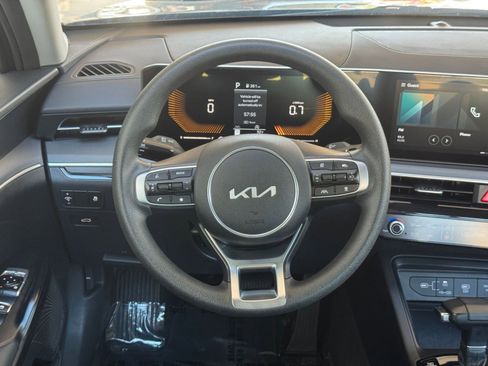 Used 2025 Kia K5 LXS image 28