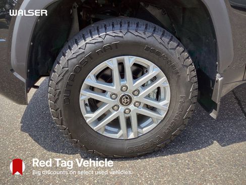 Used 2022 Toyota Tundra SR5 image 9