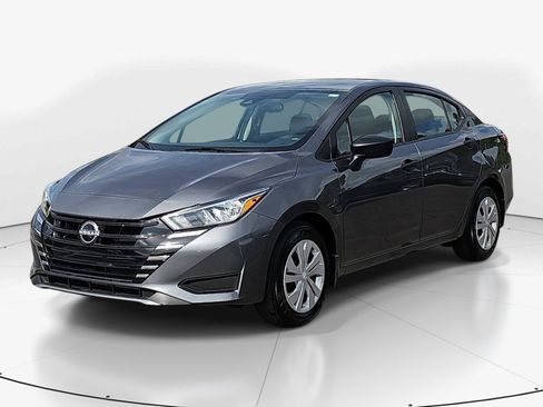 Used 2024 Nissan Versa S image 7