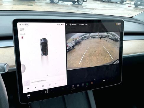 Used 2023 Tesla Model Y image 24