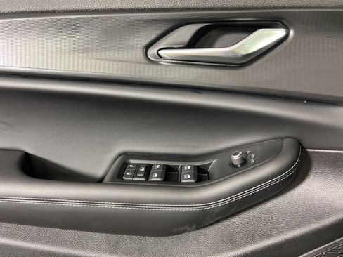 New 2025 Jeep Grand Cherokee L Laredo w/ Luxury Tech Group I image 26