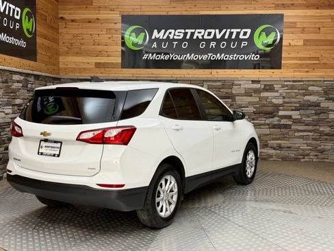 Used 2021 Chevrolet Equinox LS w/ LS Convenience Package AWD/4WD image 11