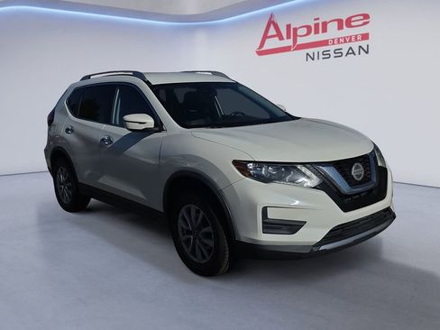 Certified 2020 Nissan Rogue SV image 7