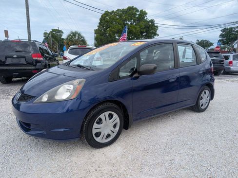 Used 2010 Honda Fit image 3
