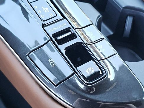 New 2026 Toyota Crown AWD/4WD image 11