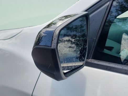 Used 2023 Chevrolet Equinox LS w/ LS Convenience Package FWD image 27