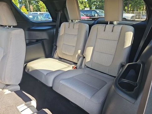 Used 2018 Ford Explorer 4WD image 17