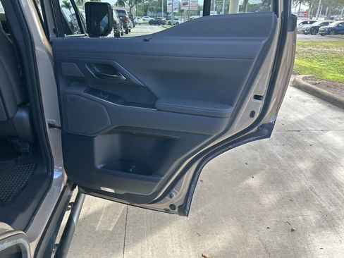 Used 2024 Lexus GX 550 image 29