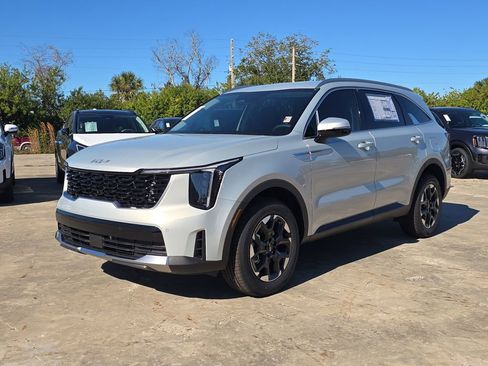 New 2026 Kia Sorento S AWD/4WD image 4