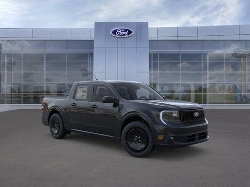 New 2025 Ford Maverick Lobo AWD/4WD image 7