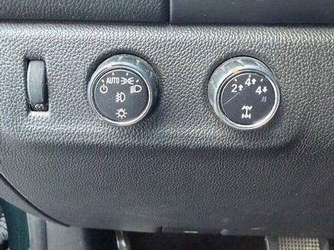 Used 2016 Chevrolet Colorado LT w/ LT Convenience Package AWD/4WD image 27