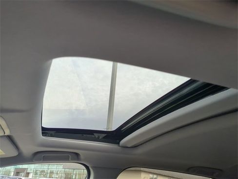 Used 2021 Honda CR-V EX-L image 19