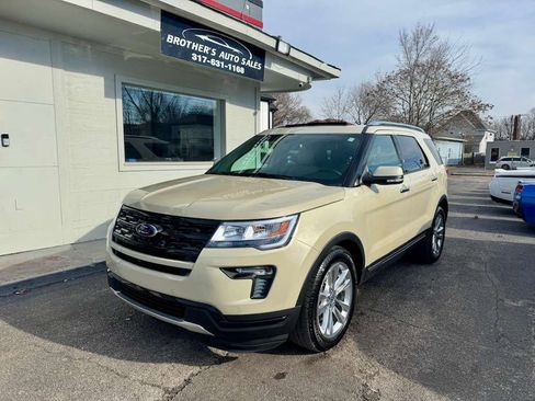 Used 2018 Ford Explorer Limited image 2