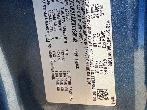 Used 2011 Chevrolet Silverado 2500 LT w/ Interior Plus Package image 26