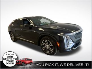 New 2025 Cadillac Lyriq Luxury video 2