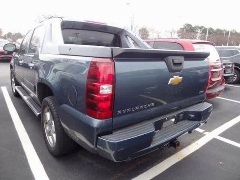 Used 2012 Chevrolet Avalanche LT w/ All-Star Edition image 5