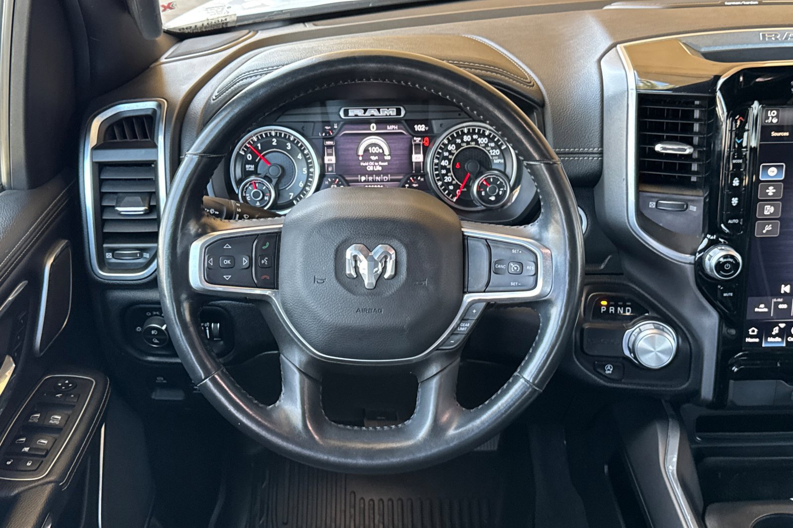 Used 2022 RAM 1500 Laramie RWD image 15