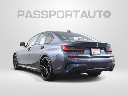 Used 2021 BMW 330i xDrive Sedan w/ M Sport Package image 5