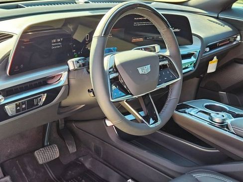 New 2026 Cadillac Lyriq Sport w/ LPO, Floor Liner Package image 10