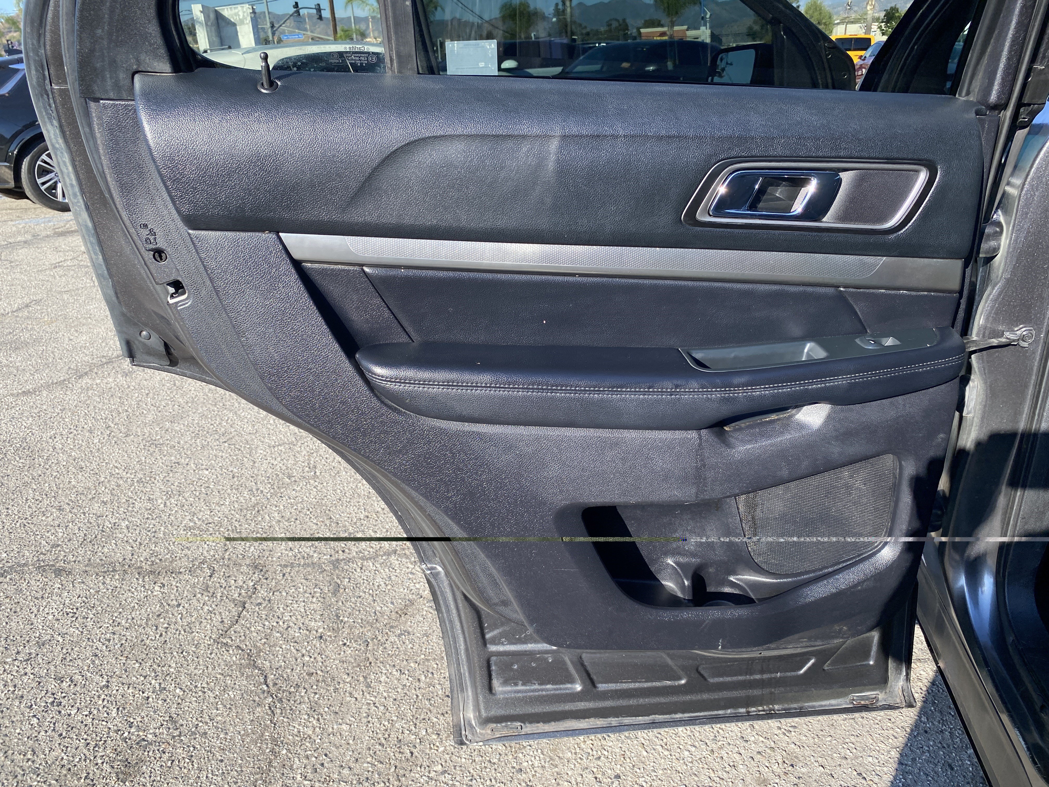 Used 2019 Ford Explorer XLT FWD image 20